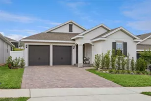 2101 Axel St, Clermont, FL 34715 - Photo 3