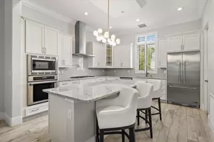 623 E Jackson St, Orlando, FL 32801 - Photo 3