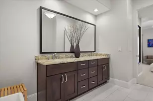 623 E Jackson St, Orlando, FL 32801 - Photo 15
