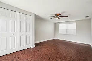 7037 Magnolia Valley Dr, New Port Richey, FL 34653 - Photo 11