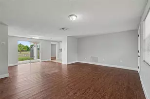 7037 Magnolia Valley Dr, New Port Richey, FL 34653 - Photo 5