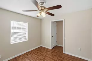 303 Josephine Ave, Fruitland Park, FL 34731 - Photo 11