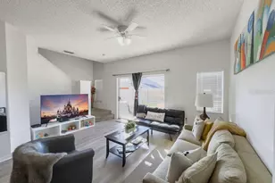 910 Park Terrace Cir, Kissimmee, FL 34746 - Photo 3