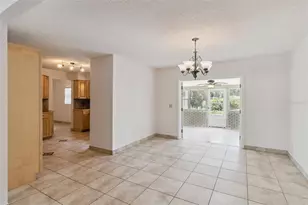 307 E Maple St, Davenport, FL 33837 - Photo 9