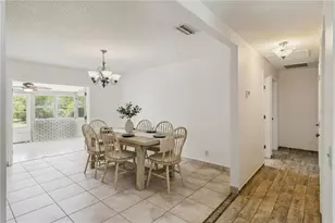 307 E Maple St, Davenport, FL 33837 - Photo 7