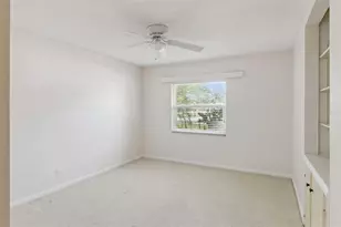 307 E Maple St, Davenport, FL 33837 - Photo 21