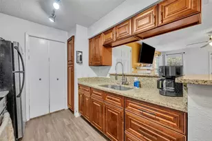 5600 Devonbriar Way, Orlando, FL 32822 - Photo 11