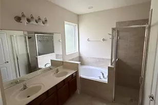 4052 Oak Tree Dr, Davenport, FL 33837 - Photo 13