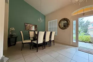 4052 Oak Tree Dr, Davenport, FL 33837 - Photo 5