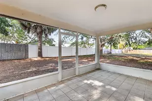 2294 Knollwood Dr, Leesburg, FL 34748 - Photo 21