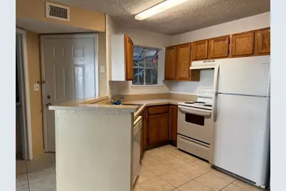 1908 Lake Atriums Circle #14, Orlando, FL 32839 - Photo 5