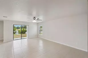 2414 Caspian Dr, Lakeland, FL 33805 - Photo 13