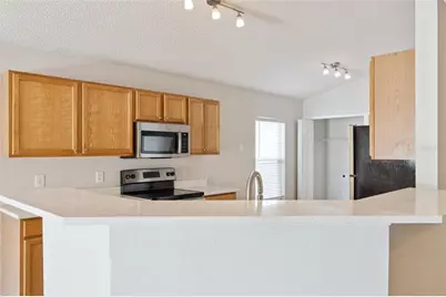 560 Brown Bear Way, Saint Cloud, FL 34772 - Photo 7