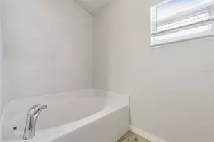 560 Brown Bear Way, Saint Cloud, FL 34772 - Photo 21