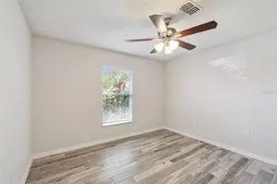 560 Brown Bear Way, Saint Cloud, FL 34772 - Photo 13