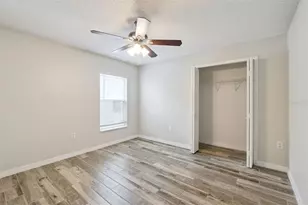 560 Brown Bear Way, Saint Cloud, FL 34772 - Photo 15