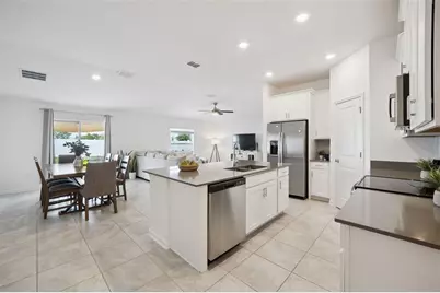 893 Laurel View Way, Groveland, FL 34736 - Photo 7