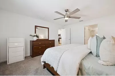 893 Laurel View Way, Groveland, FL 34736 - Photo 11