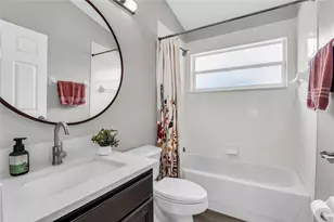2466 Holly Berry Cir, Clermont, FL 34711 - Photo 23