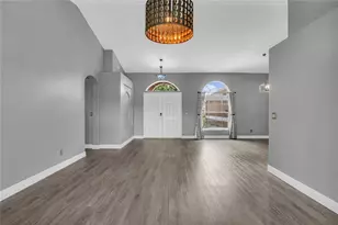 2466 Holly Berry Cir, Clermont, FL 34711 - Photo 15