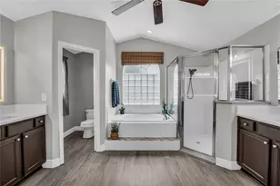 2466 Holly Berry Cir, Clermont, FL 34711 - Photo 19
