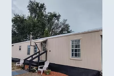 17936 SE 95th Street Road, Ocklawaha, FL 32179 - Photo 1