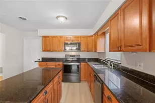 940 Sonata Ln, Orlando, FL 32825 - Photo 13