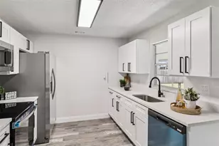 780 Chelsea Ave NE, Palm Bay, FL 32905 - Photo 9