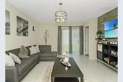 4347 Sunny Creek Place, Kissimmee, FL 34746 - Photo 17