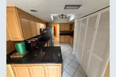4836 Pebble Beach Drive #B, Orlando, FL 32811 - Photo 3