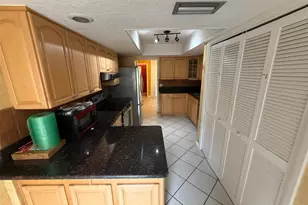 4836 Pebble Beach Dr, Orlando, FL 32811 - Photo 3