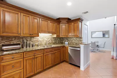 7811 Wortham Court, Orlando, FL 32825 - Photo 9