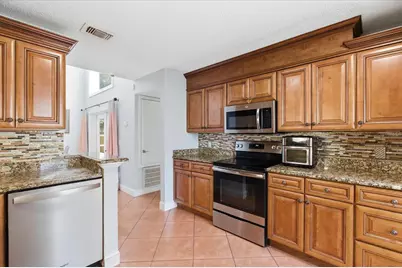 7811 Wortham Court, Orlando, FL 32825 - Photo 11