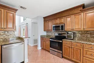 7811 Wortham Ct, Orlando, FL 32825 - Photo 11