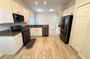 1214 Lake Blue Cir, Apopka, FL 32703 - Photo 7