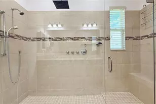 356 Bella Cortina Dr, Kissimmee, FL 34759 - Photo 59