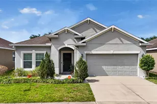 2516 Isabela Terrace, Kissimmee, FL 34743 - Photo 5