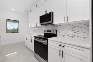 7316 Donahue St, Port Charlotte, FL 33981 - Photo 17