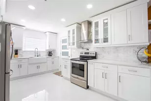 10534 Deergrass Ln, Orlando, FL 32821 - Photo 7
