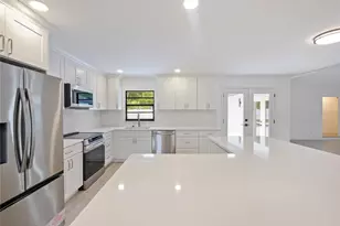 4904 Caspian Ct, Orlando, FL 32819 - Photo 7