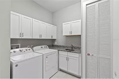 2630 Sunrise Shores Drive, Kissimmee, FL 34747 - Photo 31