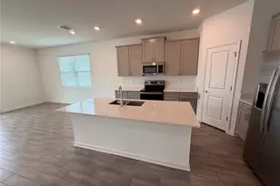6367 Lakepine St, Saint Cloud, FL 34771 - Photo 7