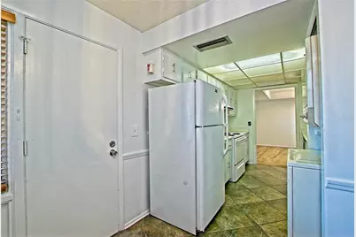 4575 S Texas Avenue #204, Orlando, FL 32839 - Photo 15