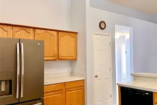8214 Woodsworth Dr, Orlando, FL 32817 - Photo 9