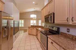 6735 Sylvan Woods Dr, Sanford, FL 32771 - Photo 9