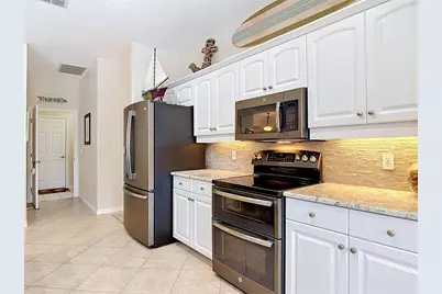 21 Richmond Dr, New Smyrna Beach, FL 32169 - Photo 21