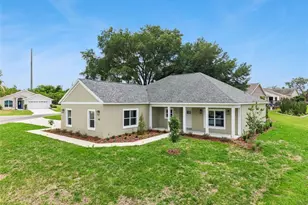 100 Fairway Cir, Umatilla, FL 32784 - Photo 3