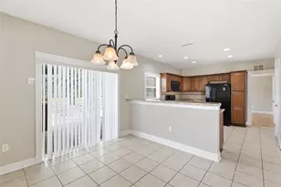 6409 Bridgecrest Dr, Lithia, FL 33547 - Photo 19