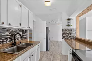 8071 Rhea Cir, Orlando, FL 32807 - Photo 9
