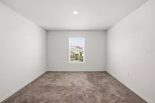 1758 Withernsea Ct, Tavares, FL 32778 - Photo 21